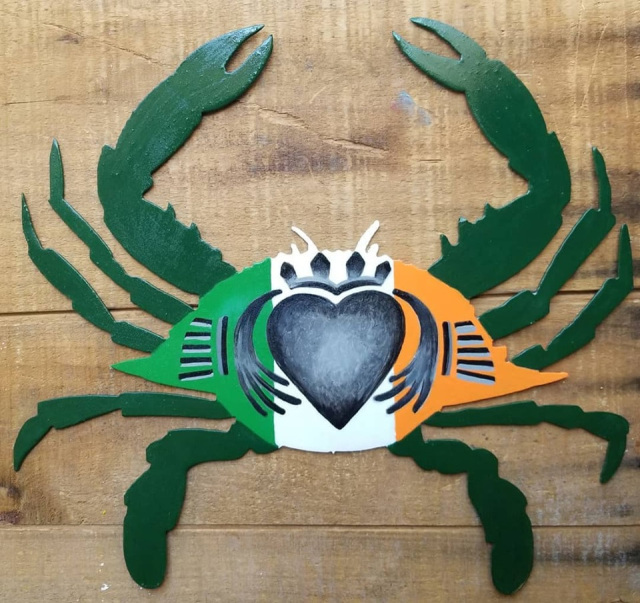 Hand Painted Metal Maryland Blue Crab Wall Hanging